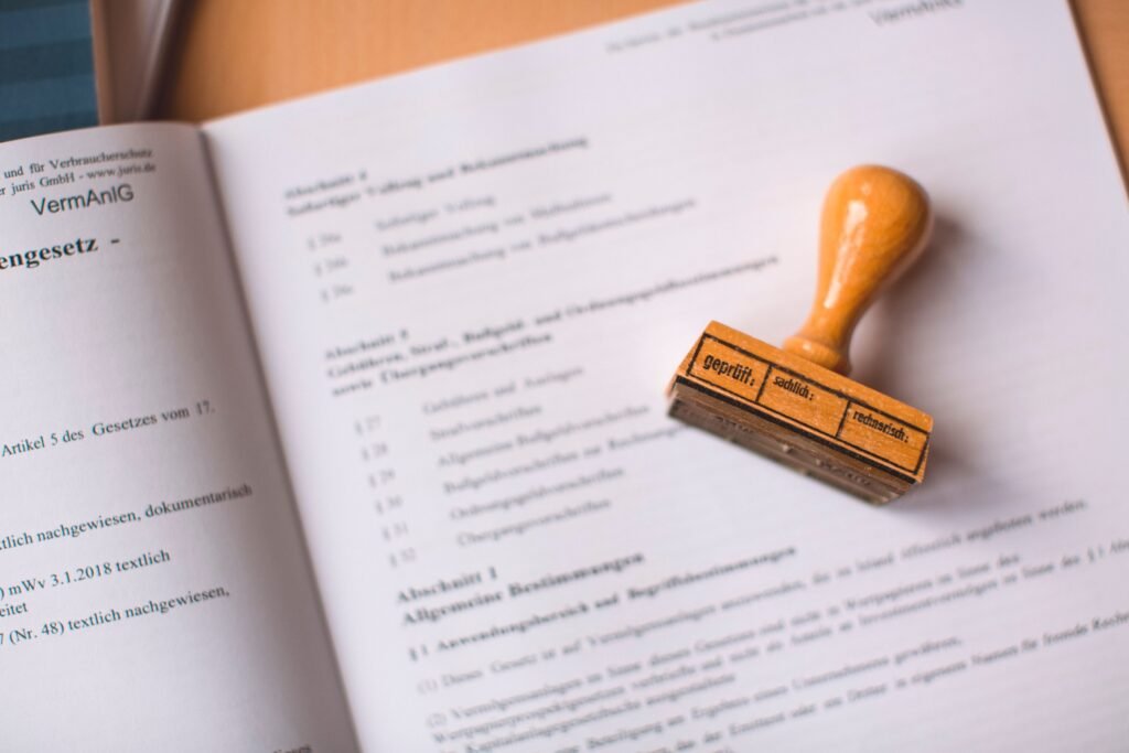 Bild von Vertrag einen Vertrag mit Stempel
